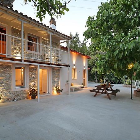Pyrgos Country House Skopelos stad Exteriör bild
