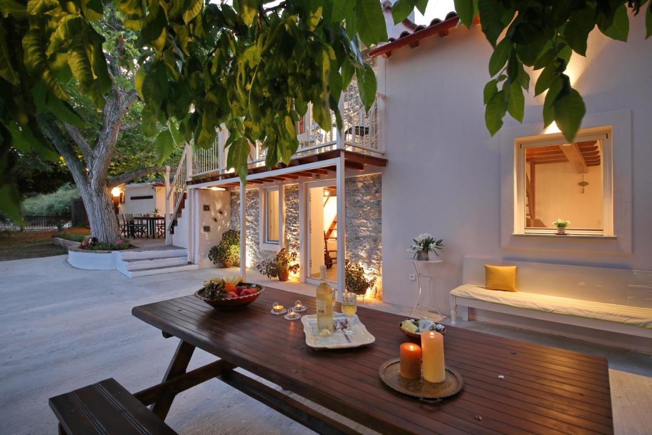 Pyrgos Country House Skopelos stad Exteriör bild